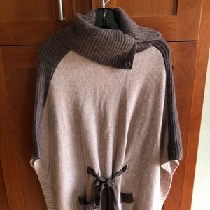 Moth cashmere poncho